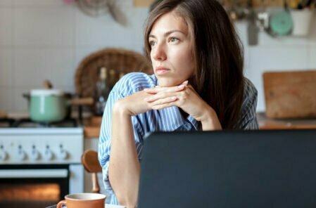 lady at laptop